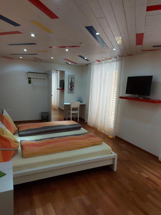 Hotel Pamakin Wynau ภายนอก รูปภาพ